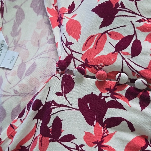 Liz Claiborne Floral Flutter Sleeve V-Neck Soft Rayon Summer Top Size L - Picture 5 of 6